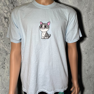 Camiseta con gato bordado